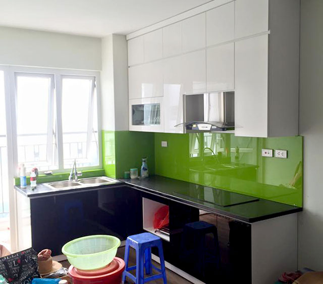 Kính Ốp bếp Màu Xanh Non Khu Đô Thị Đại Kim