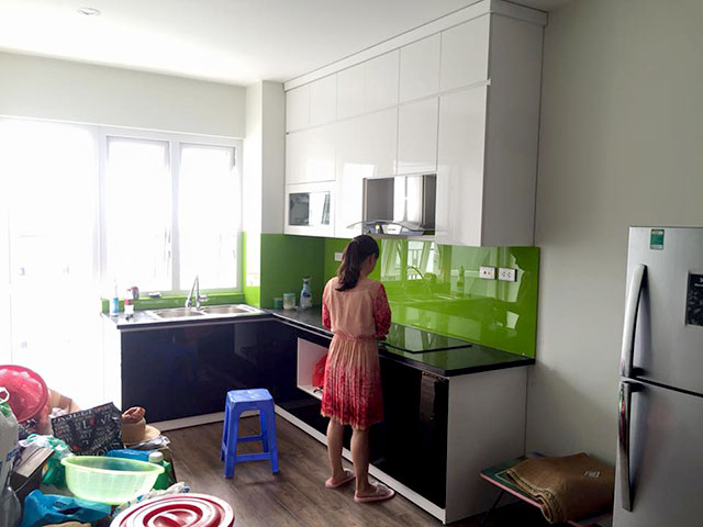 Kính Ốp bếp Màu Xanh Non Khu Đô Thị Đại Kim