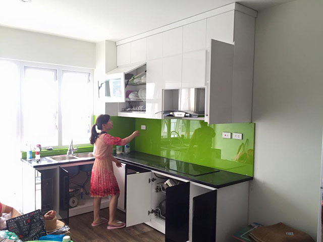 Kính Ốp bếp Màu Xanh Non Khu Đô Thị Đại Kim